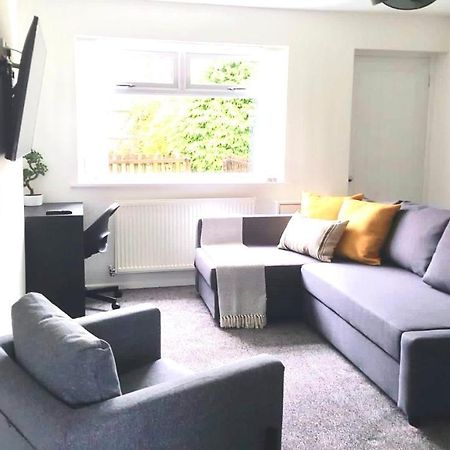 Property Hunter 23 Apartment Darlington  Bagian luar foto