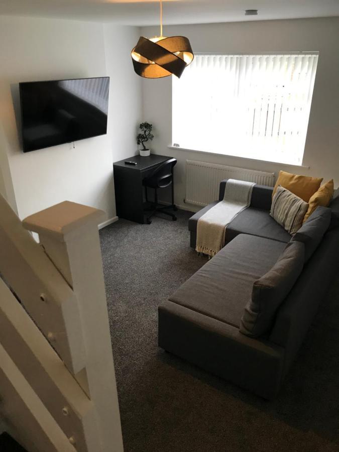 Property Hunter 23 Apartment Darlington  Bagian luar foto